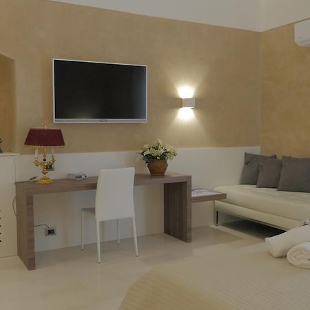 Borgo Marsala Bed and Breakfast Trani Exteriör bild